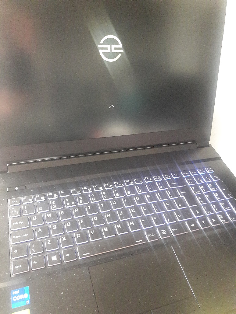Windows11small.jpg