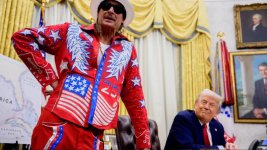 Kid_Rock_s_Suit_Designer_Still_Works_Seven_Days_a_Week_at_the_Age_of_92.jpg